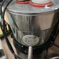 آب میوه گیر بلندر