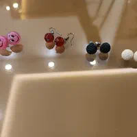 گوشواره آویز و چسبی|بدلیجات|پرند, فاز ۱|دیوار