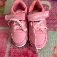 کفش اسپرت دخترونه نو|کفش و لباس بچه|فسا, |دیوار