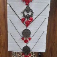 گردنبند و گوشواره یلدایی