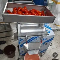 دستگاه آب گوجه گیری
