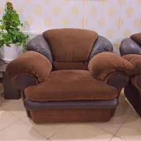 فروش مبل و میز غذاخوری دست دوم|مبلمان خانگی و میز عسلی|اصفهان, بهارستان|دیوار