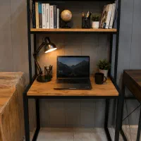 میز تحریر کتابخانه دار