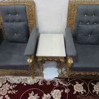 مبل ۷ نفره،همراه با دوتا میز عسلی