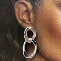 گوشواره- النگو و پابند آلمانی‌|بدلیجات|تهران, درختی|دیوار