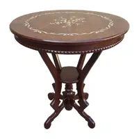 میز خاطره فرانسوی