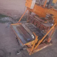 دستگاه بلوک زنی نیمه اتومات