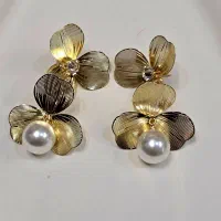 گوشواره های زیبا ، یلدا