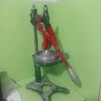 دستگاه آبگیری دستی عتیقه سنگین و جوندار|کلکسیون اشیاء عتیقه|تهران, مسعودیه|دیوار