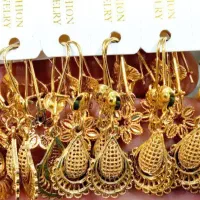 حراج گوشواره بعلت حمعآوری مغازه|بدلیجات|پیرانشهر, |دیوار