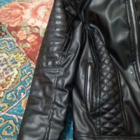 کافشنچرمی|لباس|ایرانشهر, |دیوار