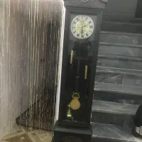 ساعت ایستاده شممباته دار