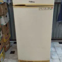 باسلام یک دستگاه یخچال ۱۲فوت سالم وتمیز