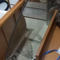 شیشه گرد|میز و صندلی غذاخوری|قدس, شهر‌قدس|دیوار