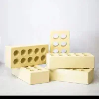 سرای آجر esfahan