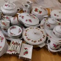 چینی گلسرخی قندون پارچ سوپخوری گلسرخی