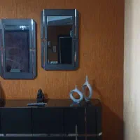 آیینه و کنسول