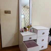 میز آرایش|تخت و سرویس خواب|رشت, بلوار گیلان|دیوار