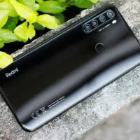 گوشی ردمی 8 درحد صفر