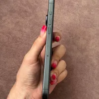 اپل iPhone 15 Pro Max با حافظهٔ ۲۵۶ گیگابایت|موبایل|رشت, معلم|دیوار