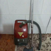 نیاز به تعمیر داره بسیار جارو برقی خوبی هست|جاروبرقی، جارو شارژی، بخارشو|گلستان (تهران), |دیوار