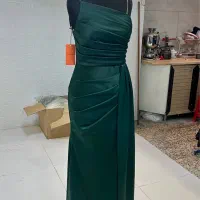 خیاط بیرونبر لباس مجلسی