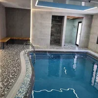 اجاره ویلا باغبهادران|اجارهٔ کوتاه‌مدت ویلا و باغ|اصفهان, نقش جهان|دیوار