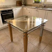 میز ناهارخوری شیشه ای