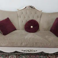 مبل ۷ نفره همراه با گل میز