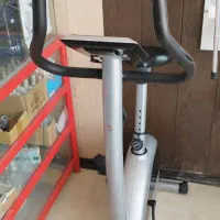 کپسول اکسیژن ۱۰ لیتری آلومینیومی.دوچرخه ثابت|آرایشی، بهداشتی، درمانی|زرقان, |دیوار