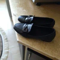 یک جفت کفش شیک و راحت