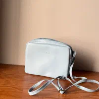 کیف|کیف، کفش، کمربند|گرگان, |دیوار