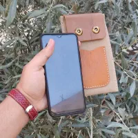 کیف موبایل کمری تلفیق چرم اصل گاوی و برزنت دستدوز|لوازم جانبی موبایل و تبلت|نجف‌آباد, ویلاشهر|دیوار