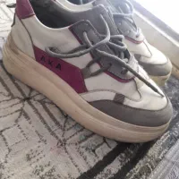 ونس دخترانه