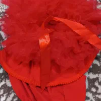 لباس دخترانه سالم تمیز  قیمت یک ملیون تومان شت