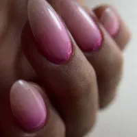 آموزش کاشت ناخن با (تخفیف ویژه)