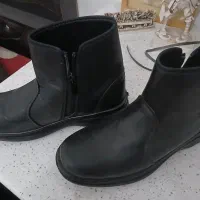 کفش نیم پوت شیک سایز۴۰ قیمت ۷۵۰ هزار تومان