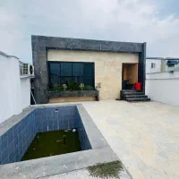 همکف شهرکی 200 متری سنددار و استخردار