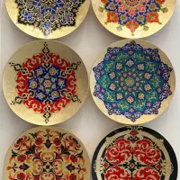 بشقاب ورق طلا