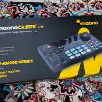 میکروفن استودیو و کارت صدا حرفه ای