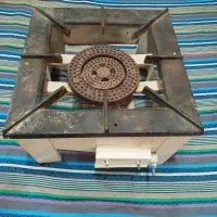 مقداری وسایل خانه روگازی و پلوپز قاشق چنگال