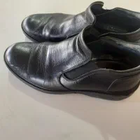 کفش چرم شماره ۴۳