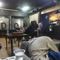 نیروی نظافت کافه شیفت صبح و شب