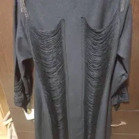 تعدادی مانتو و پالتو