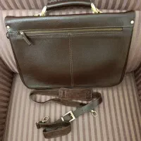 کیف اداری بسیار تمیز چرم مشهد|کیف، کفش، کمربند|تهران, سنگلج (شاپور)|دیوار