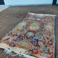 فرش دستباف نفیس تمام ابریشم زرع و نیم