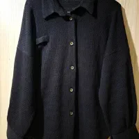 شومیز مشکی آخریش هست تخفیف خورده