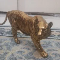مجسمه ببر برنجی