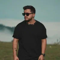 بلیط ردیف جلو وسط کنسرت عرشیاس(فروش درب مغازه)