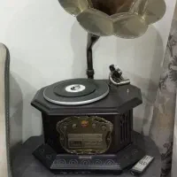 گرامافون مارک آنتیک|کلکسیون اشیاء عتیقه|فردیس, شهرک ارم|دیوار